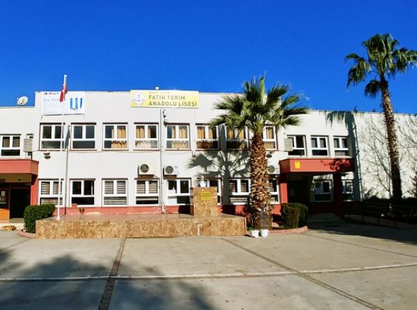 Fatih Terim Anadolu Lisesi Fotoğrafı